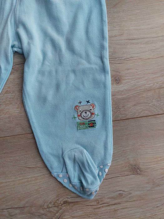 R.74 2 sztuki spodnie ze stopkami