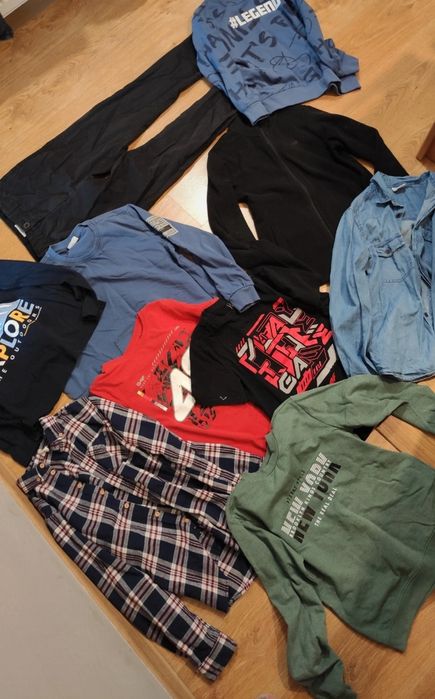 Sprzedam pakę ubrań dla chłopca 152 cm