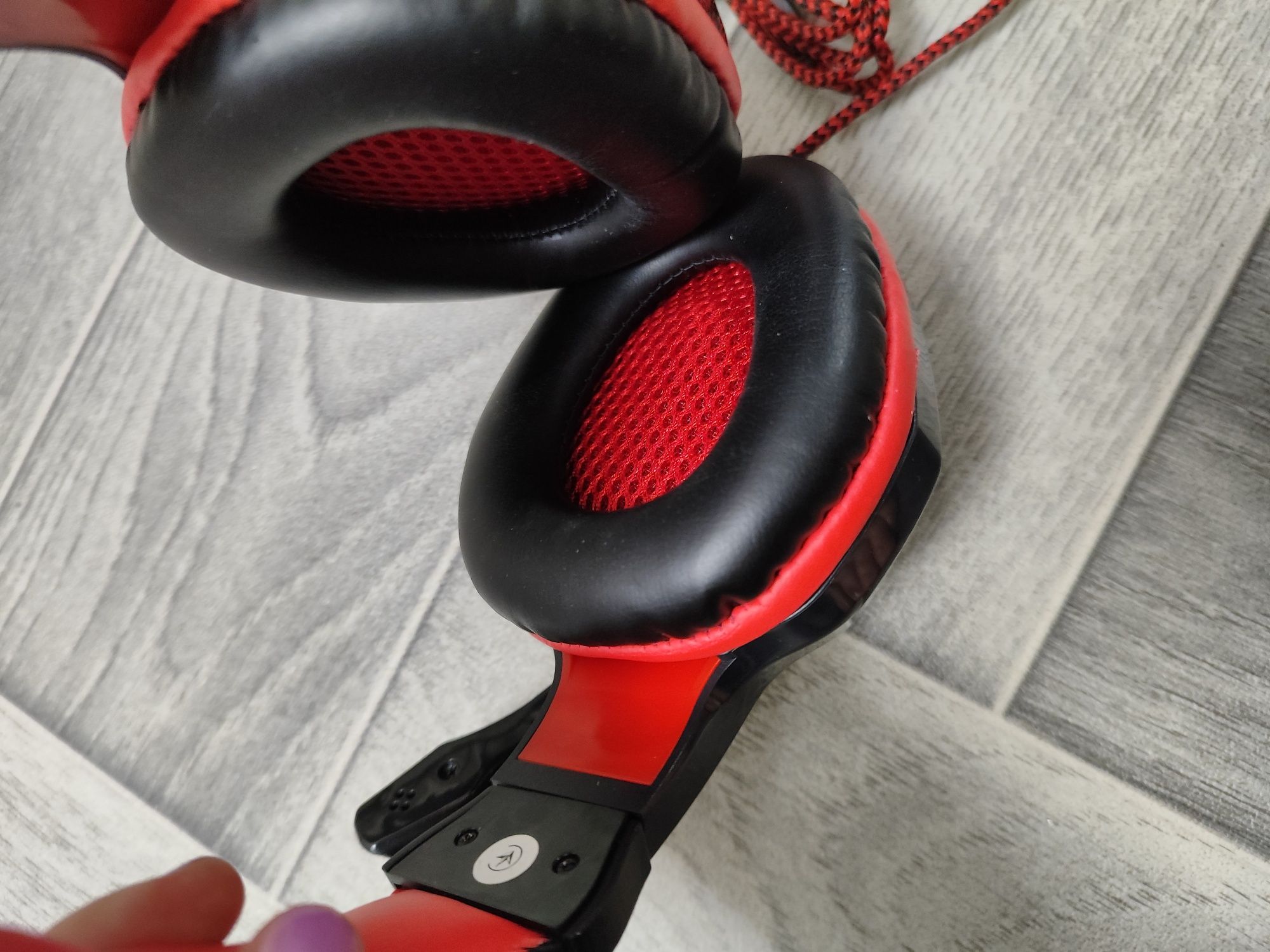 Ігрові навушники з мікрофоном HAVIT HV-H763d Black/Red 3.5мм