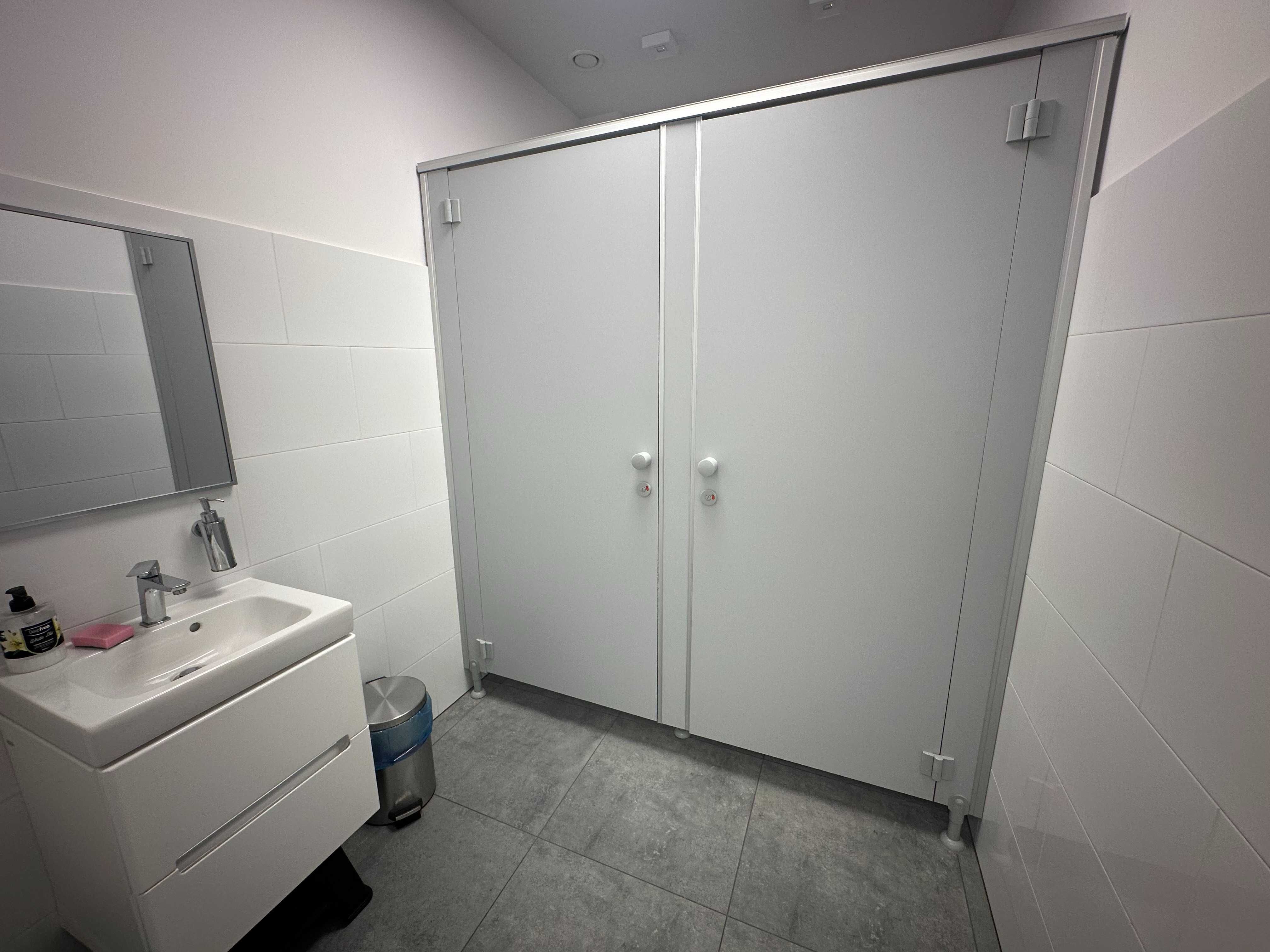 Wynajmę lokal 14 m2 w centrum Łasku, ul. Warszawska - Srebrne Pasaże