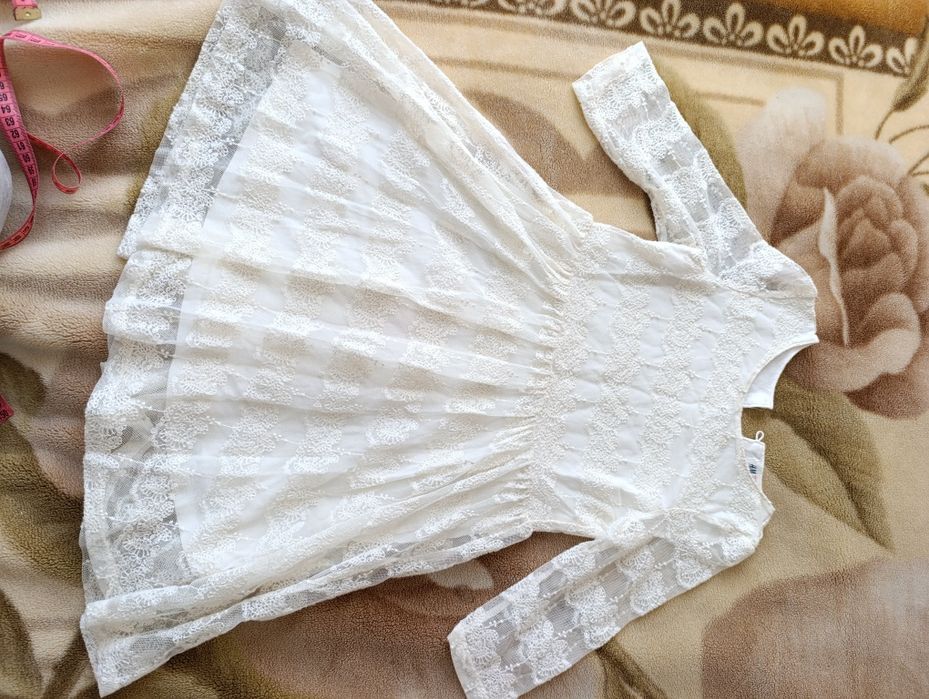 Сукня для дівчинки. Платтячко дівчаче. Світла сукня. Мереживне плаття