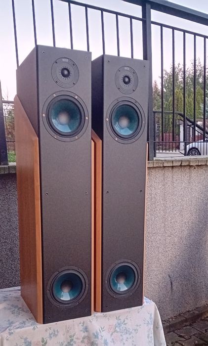 Kolumny głośnikowe podłogowe Heco