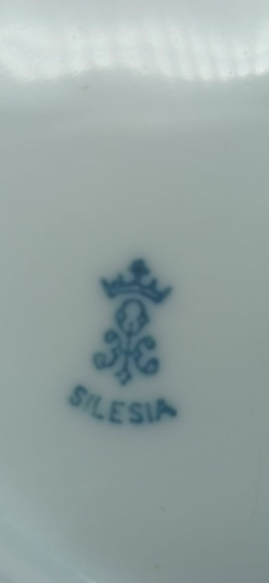 Porcelana Śląska OHME Szczawienko Filiżanka 145 ml Złota Konieczynka