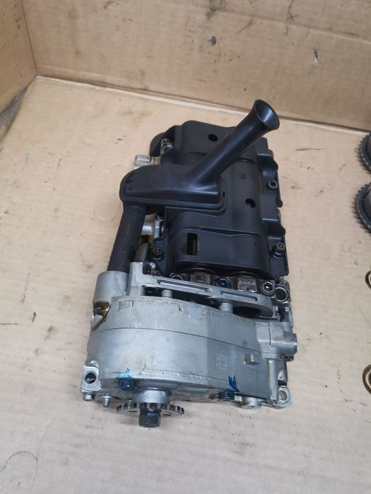 BMW E90 E87 N43B20 2.0i pompa oleju