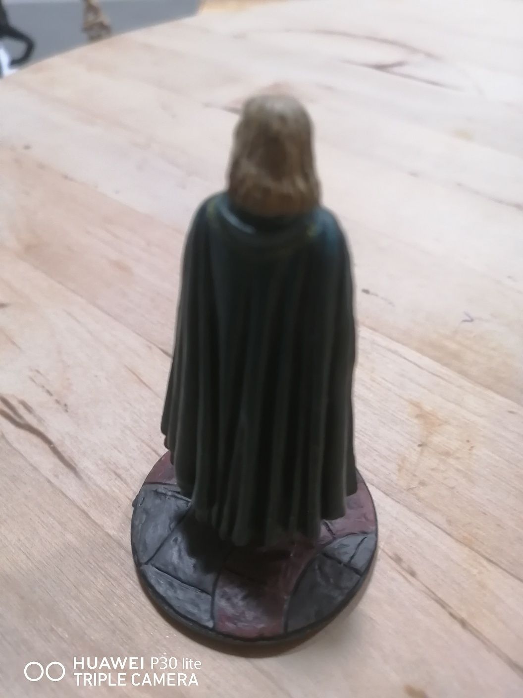 Figura "Rey Theoden" do Senhor dos Anéis