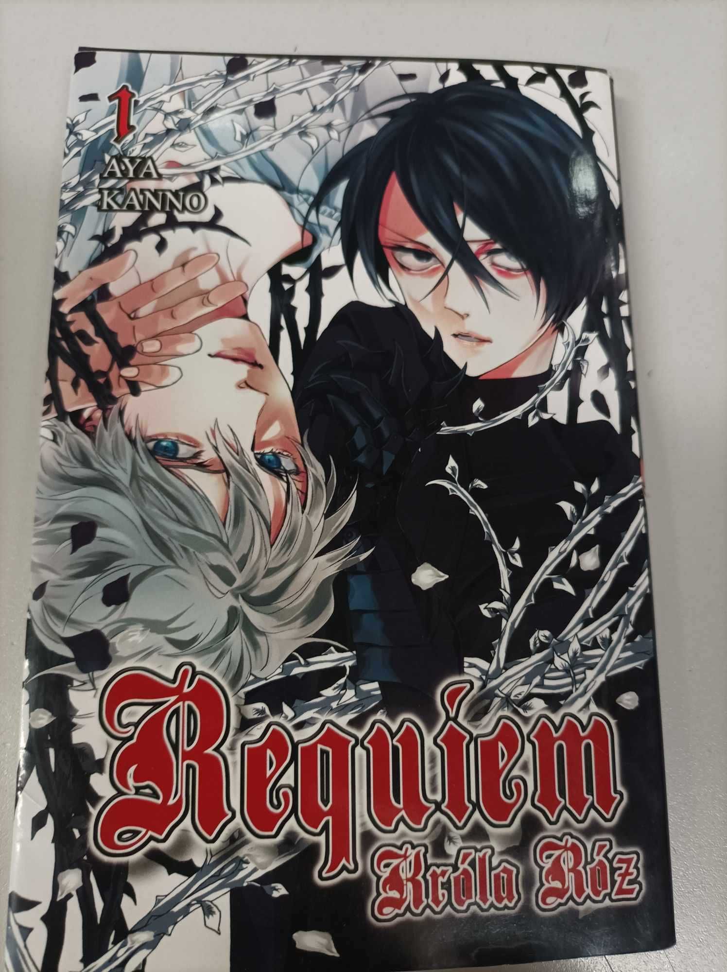 ,,Requiem Króla Róż.. -  Aya Kanno - Tom 1