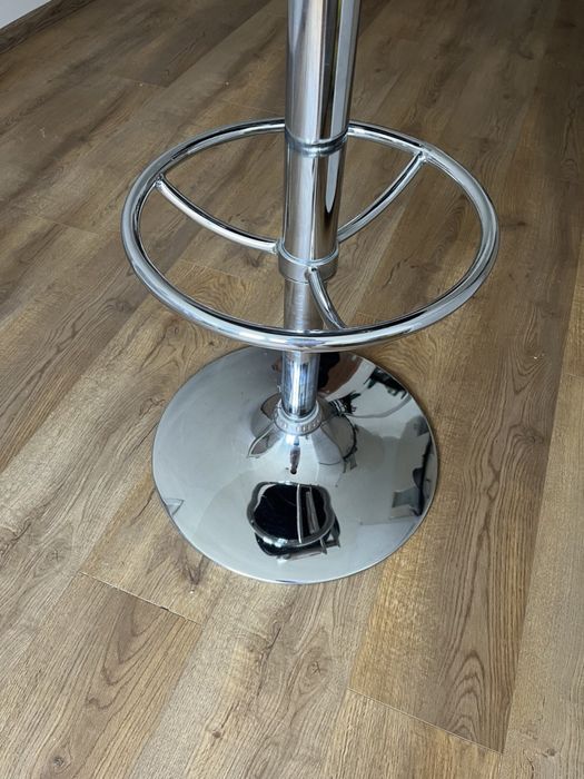 Krzesło kosmetyczne