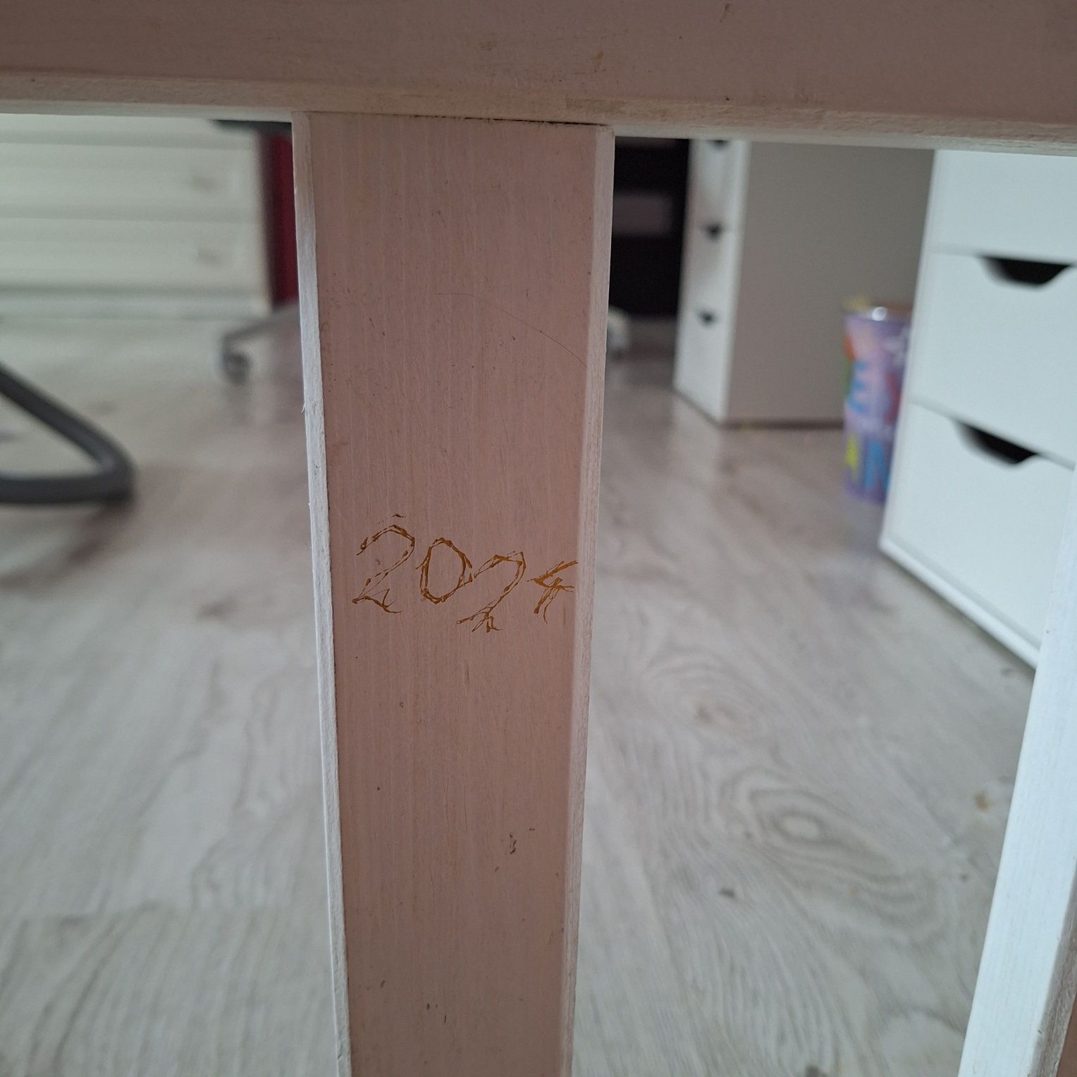 Łóżko domek białe