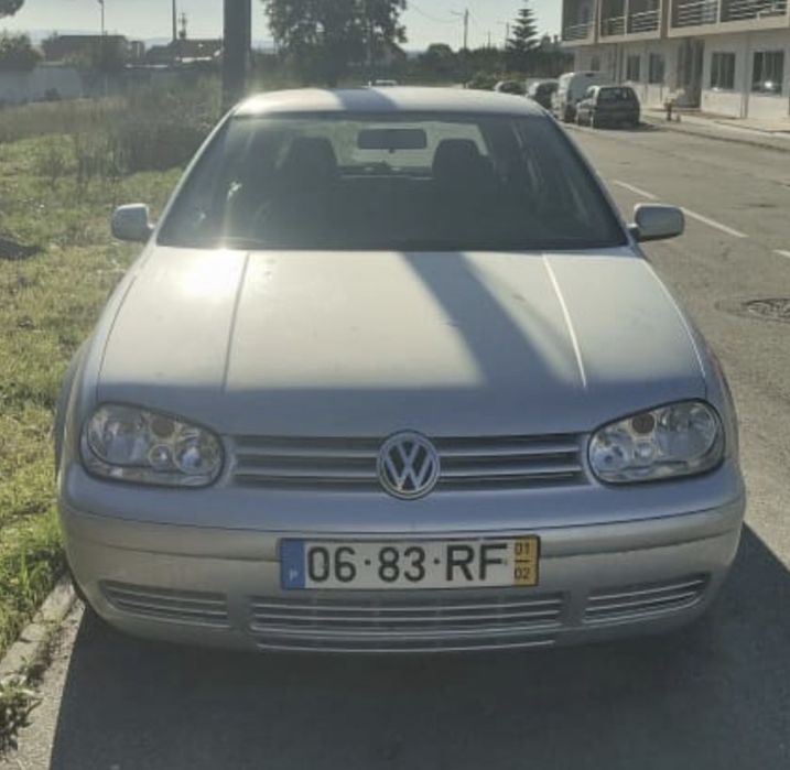 Vendo Golf 4 1.4 1800€