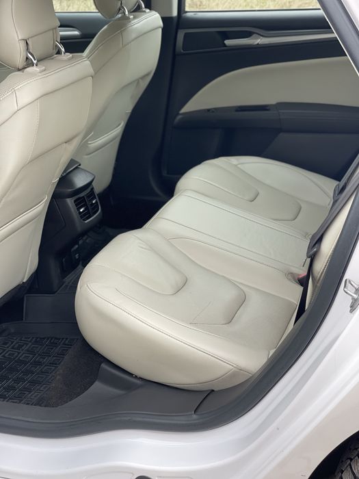 Продам Ford Fusion Plugin Hybrid (PHEV) TITANIUM