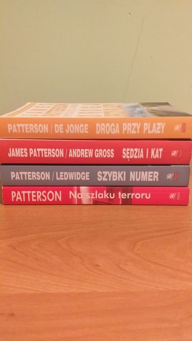 4xJames Patterson