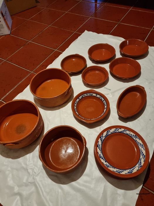 Peças de loiça em Barro