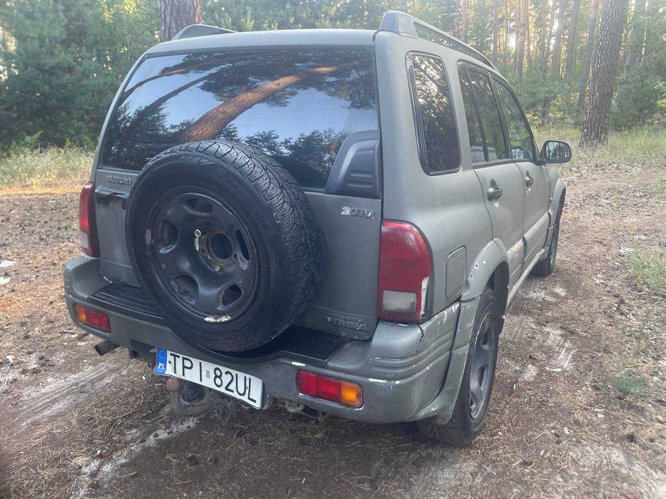 Позашляховик Suzuki Grand Vitara 2.0 Дизель 4WD Повний привід