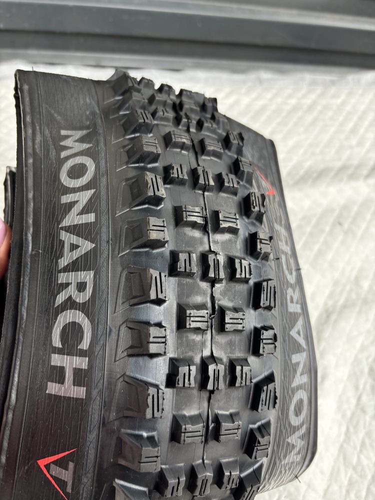 Nowa opona Monarch Mitas 27.5x 2.60