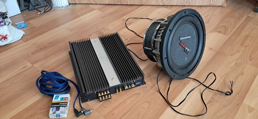 AudioPipe U.S.A głośnik dual niskotonowy wzmacniacz samochodowy Q24
