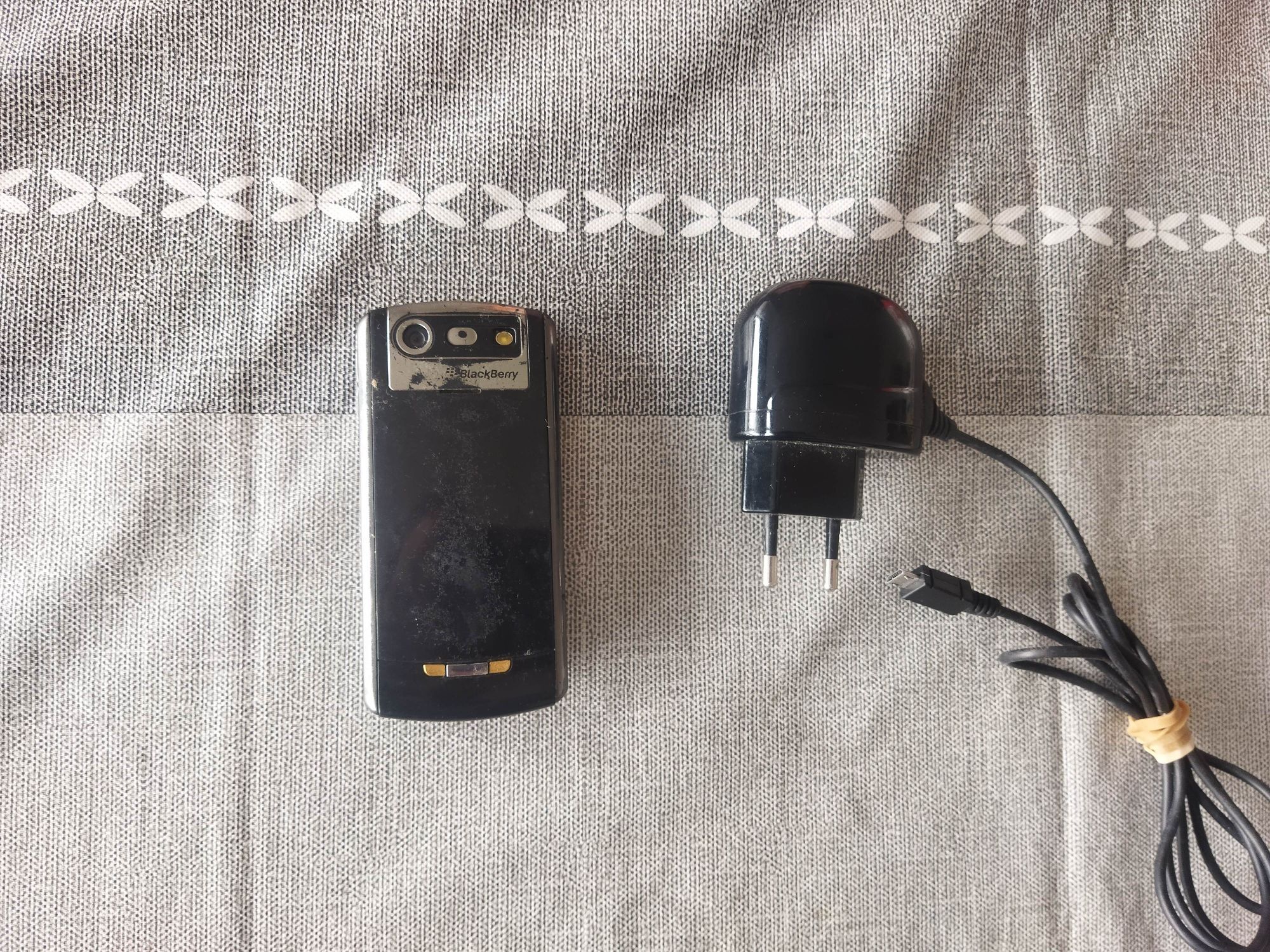 Blackberry 8110 usado