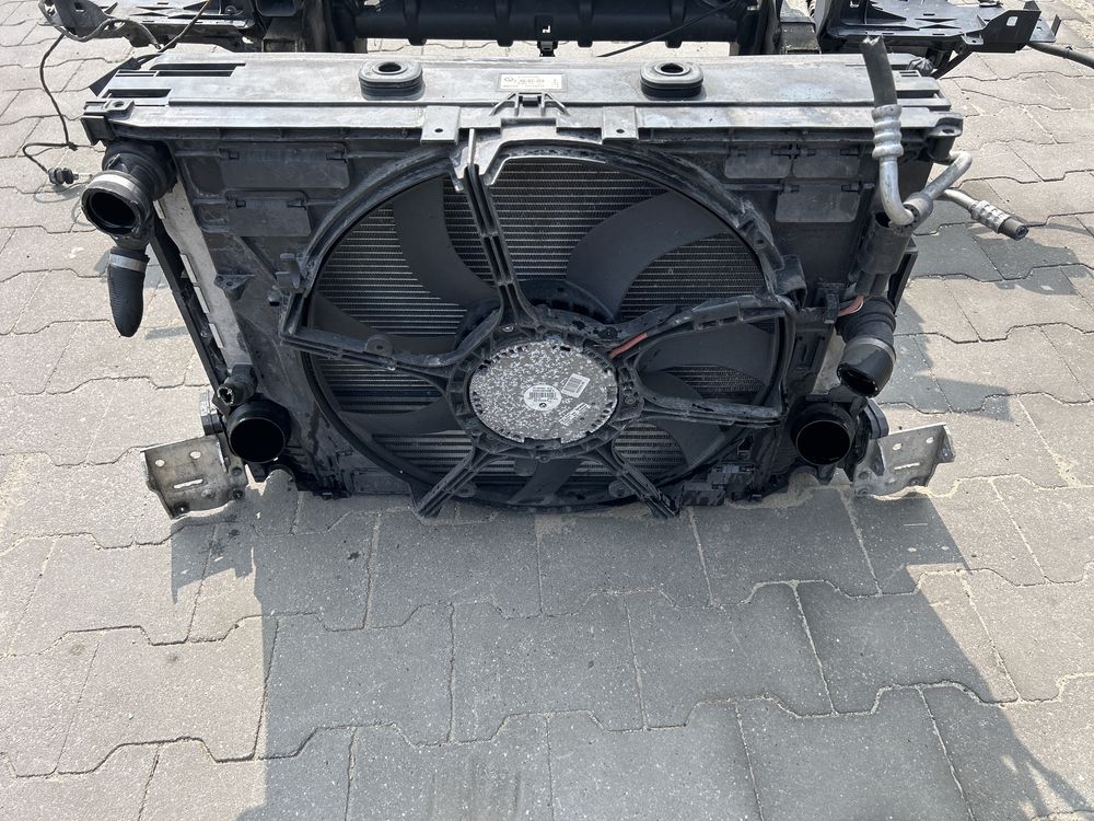 Pas przedni wzmocnienie czolowe belka bmw f10 f11 rozne + chłodnice