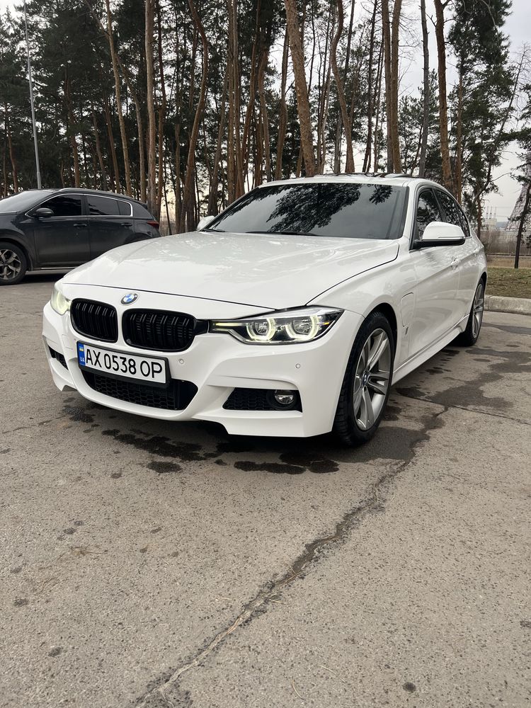 BMW 3 Series  330e iPerformance