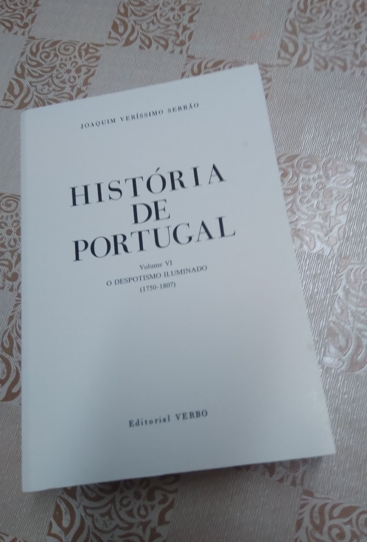 Livro "História de Portugal"