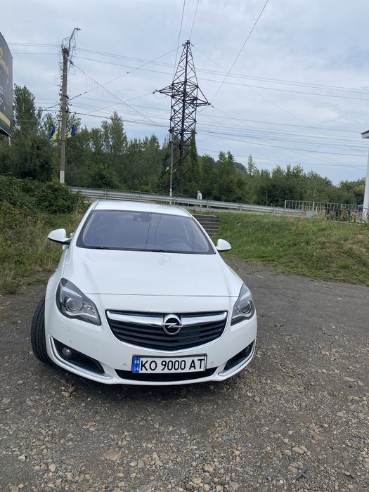 Opel Insignia Sports Tourer Універсас