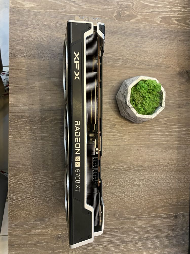Відеокарта AMD RADEON RX6700XT XFX