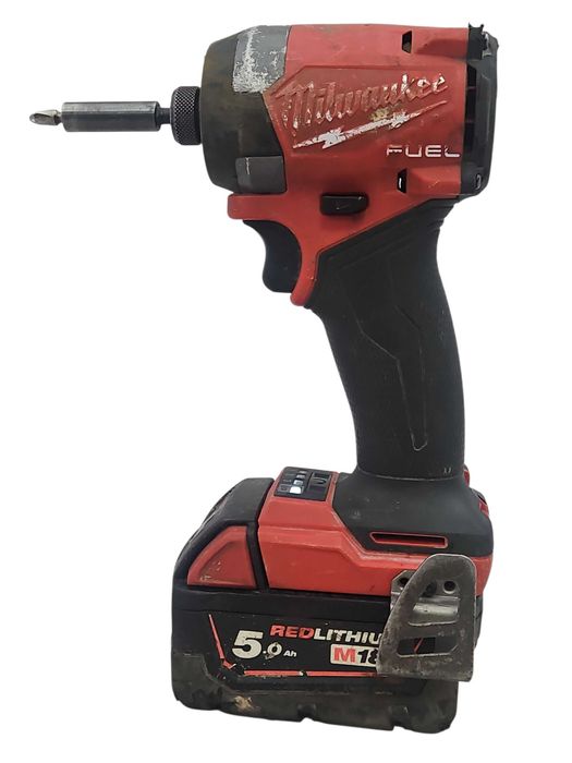 Zakrętarka  MILWAUKEE M18 FID3 + akumulatorowa 5.0AH