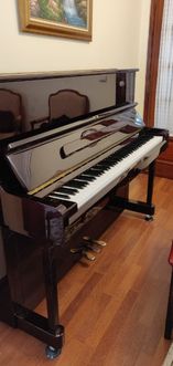 Vendo Piano Vertical Hyundai U-838N (Fabrico Coreano)