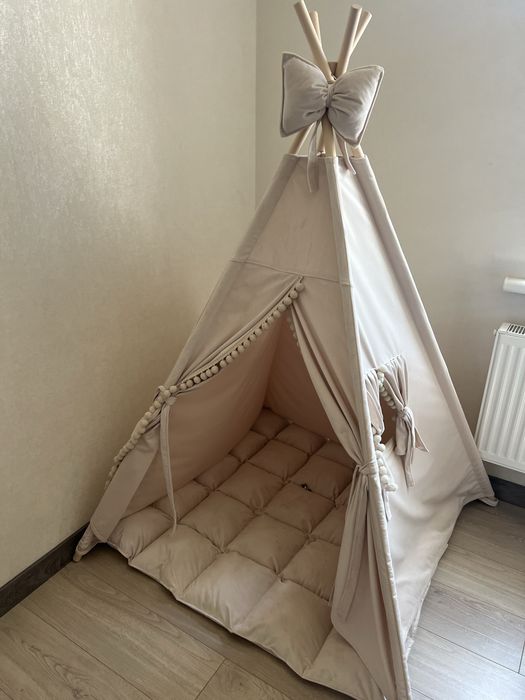 Продам Вігвам дитячий, палатка беж дитяча