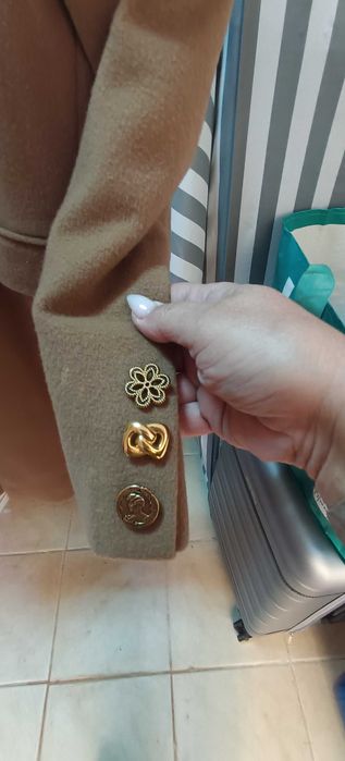 Casaco camel  tamanho 44 ou xl