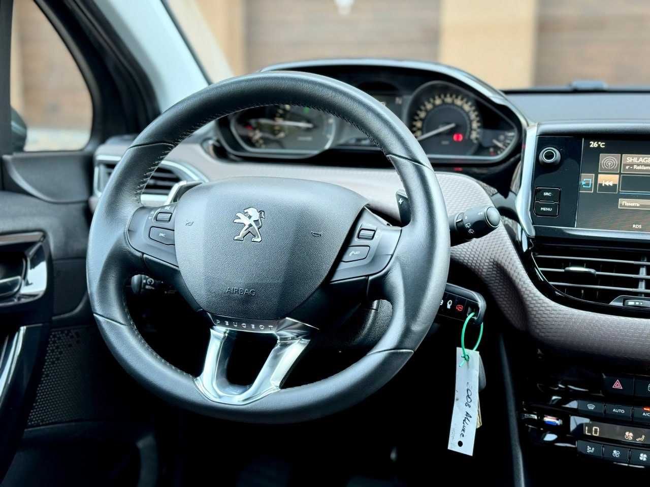 Продам  Peugeot 2008 2016. Можна в розстрочку, під викуп.