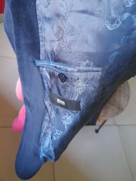 Hugo BOSS пиджак, оригинал!