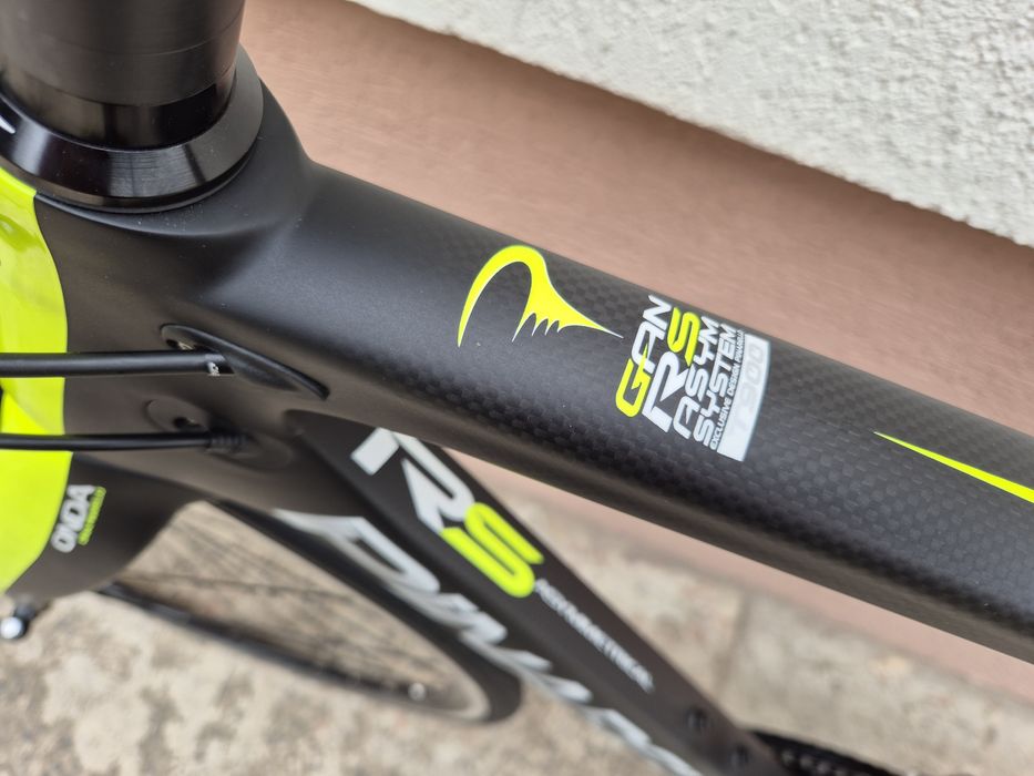 Rower szosowy Pinarello Gan, full carbon, Shimano 105