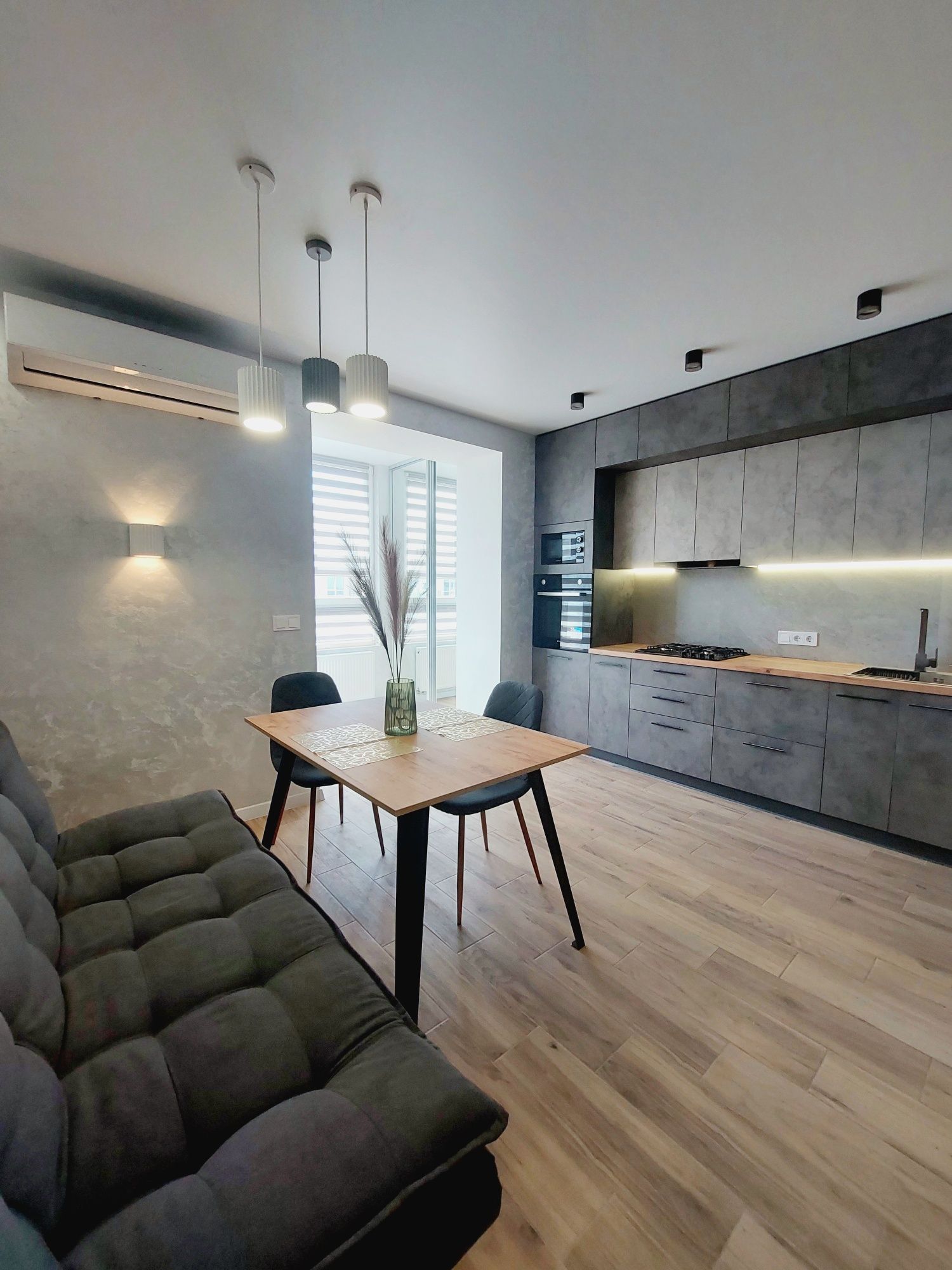 Продам квартиру 53 м2 с новым ремонтом  ЖК  Днепр. Брама 2