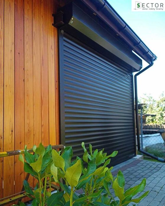 Przemysłowa brama rolowana PA 77