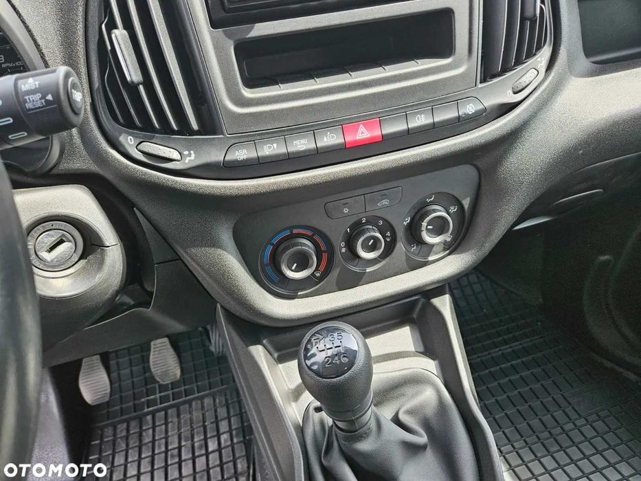 Fiat Doblo L2H1 / Chłodnia / Niski przebieg / Salon PL / FV23%
