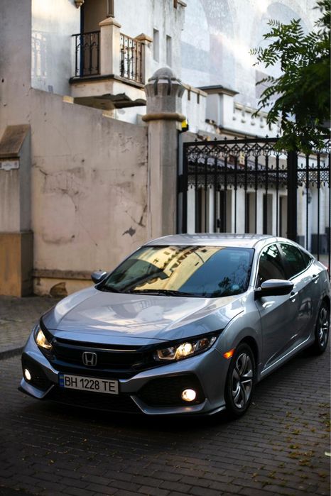 Honda civic x / 10  2018 хонда сивик