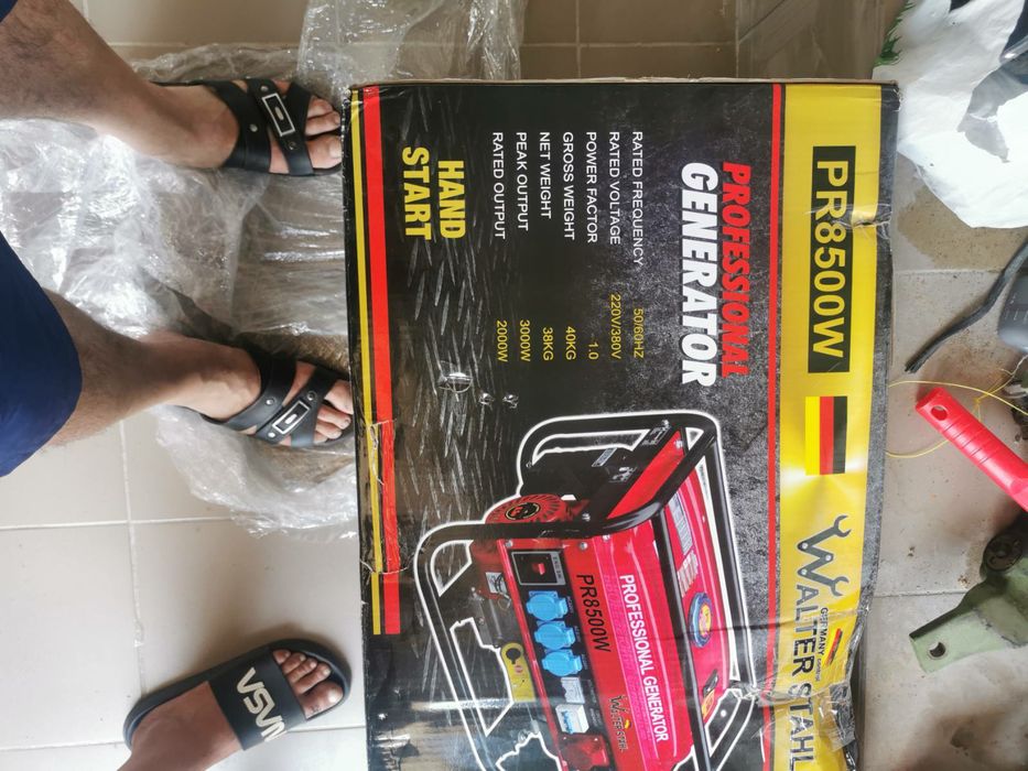 Генератор 3.5 квт. бензин