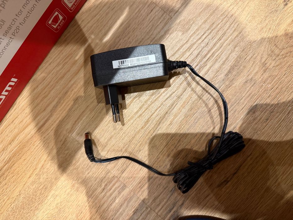 Rejestrator Hikvision DS-7604NI-K1