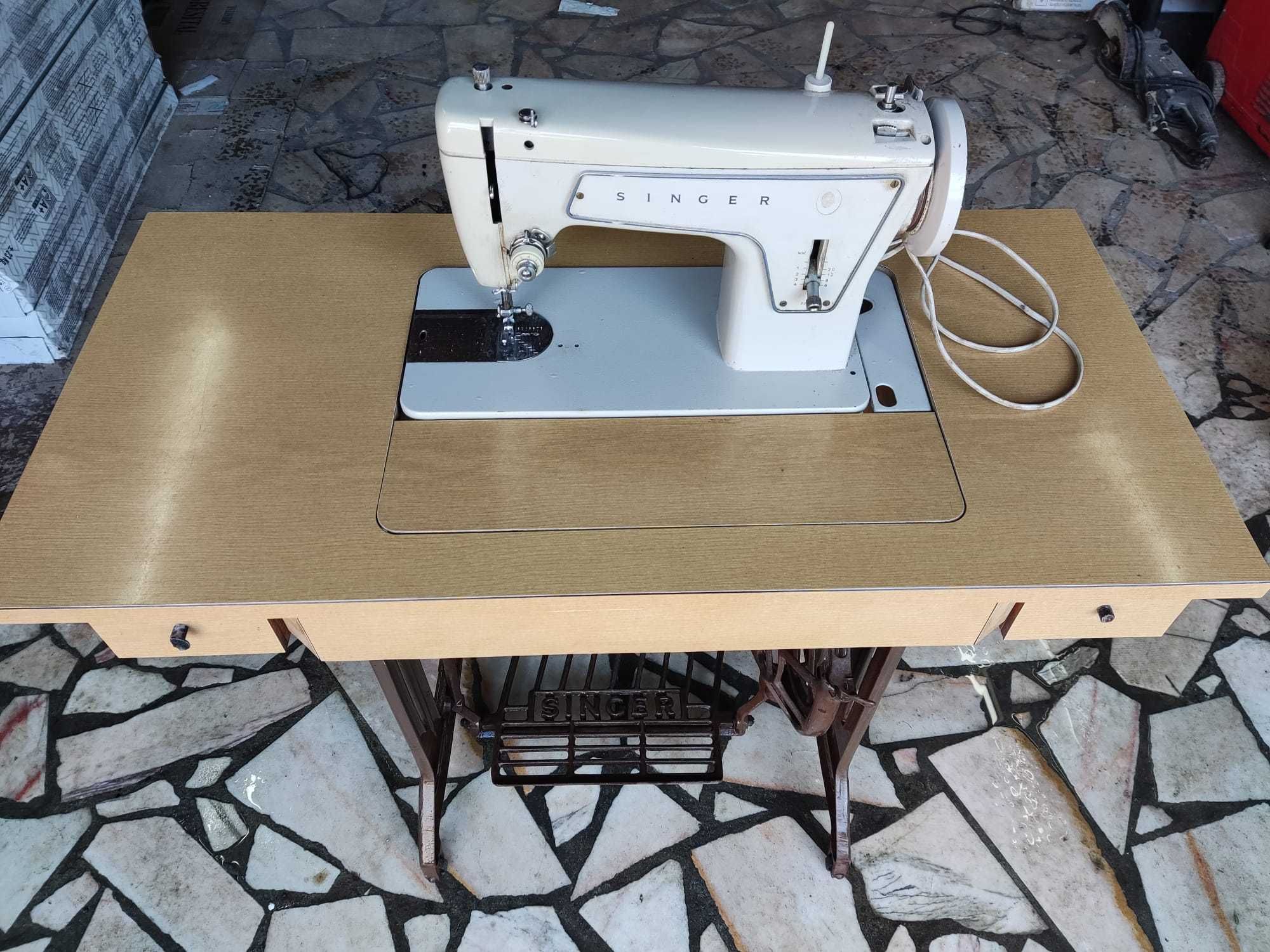 Maquina de custura singer - antiguidade
