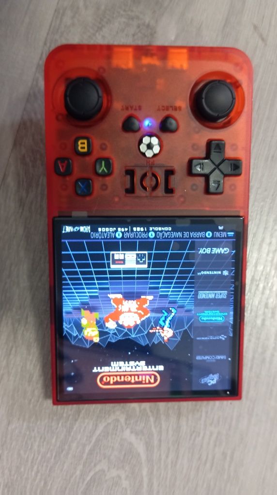 Consola com muitos jogos rs36max
