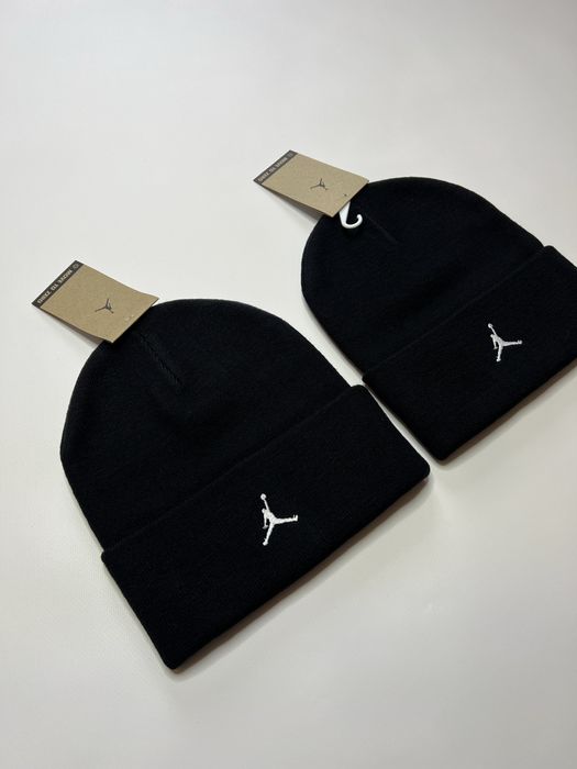 Шапка Air Jordan Peak Black FN4672-010