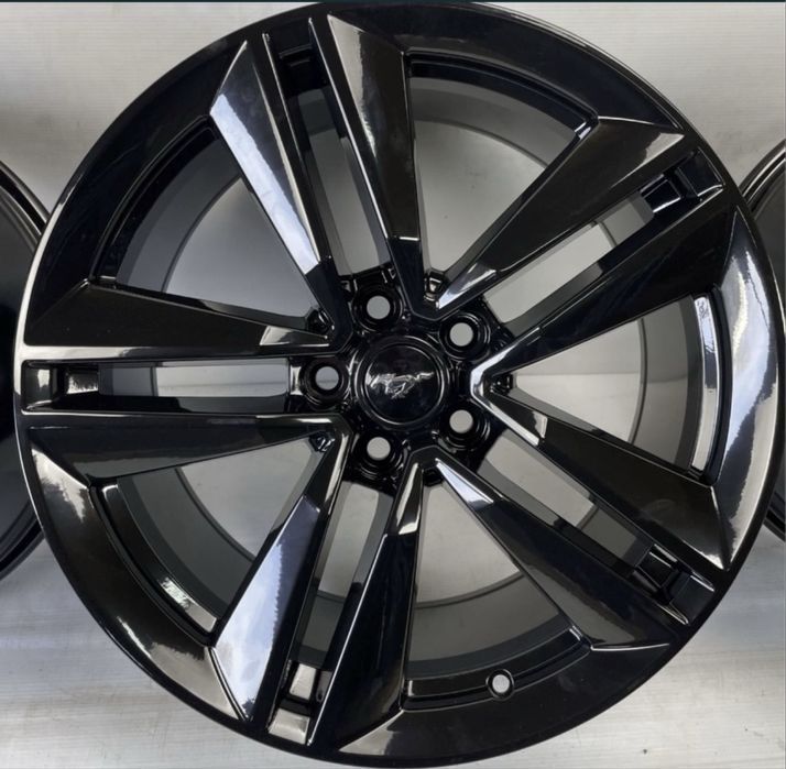 Ford Mustang Alufelgi 19 cali 5x114,3 Nowe oryginał