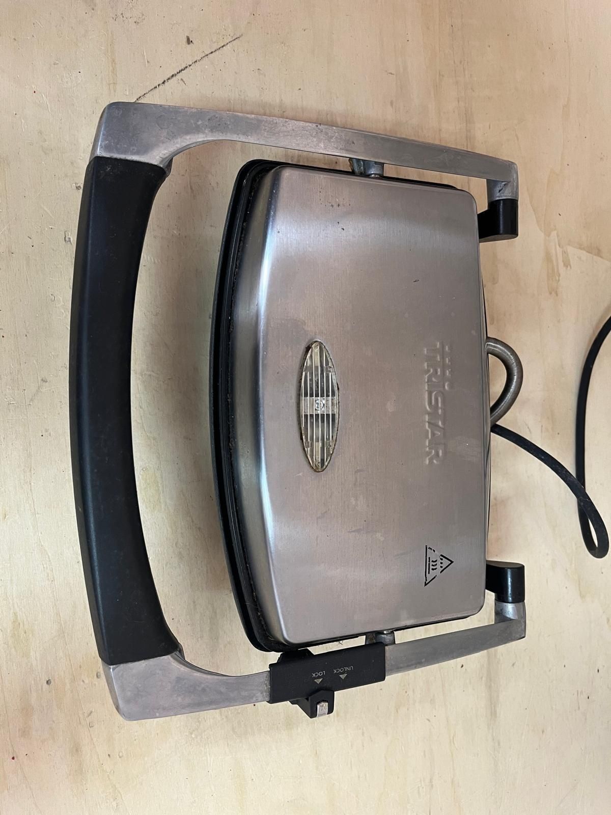 Tostadeira marca Tristar