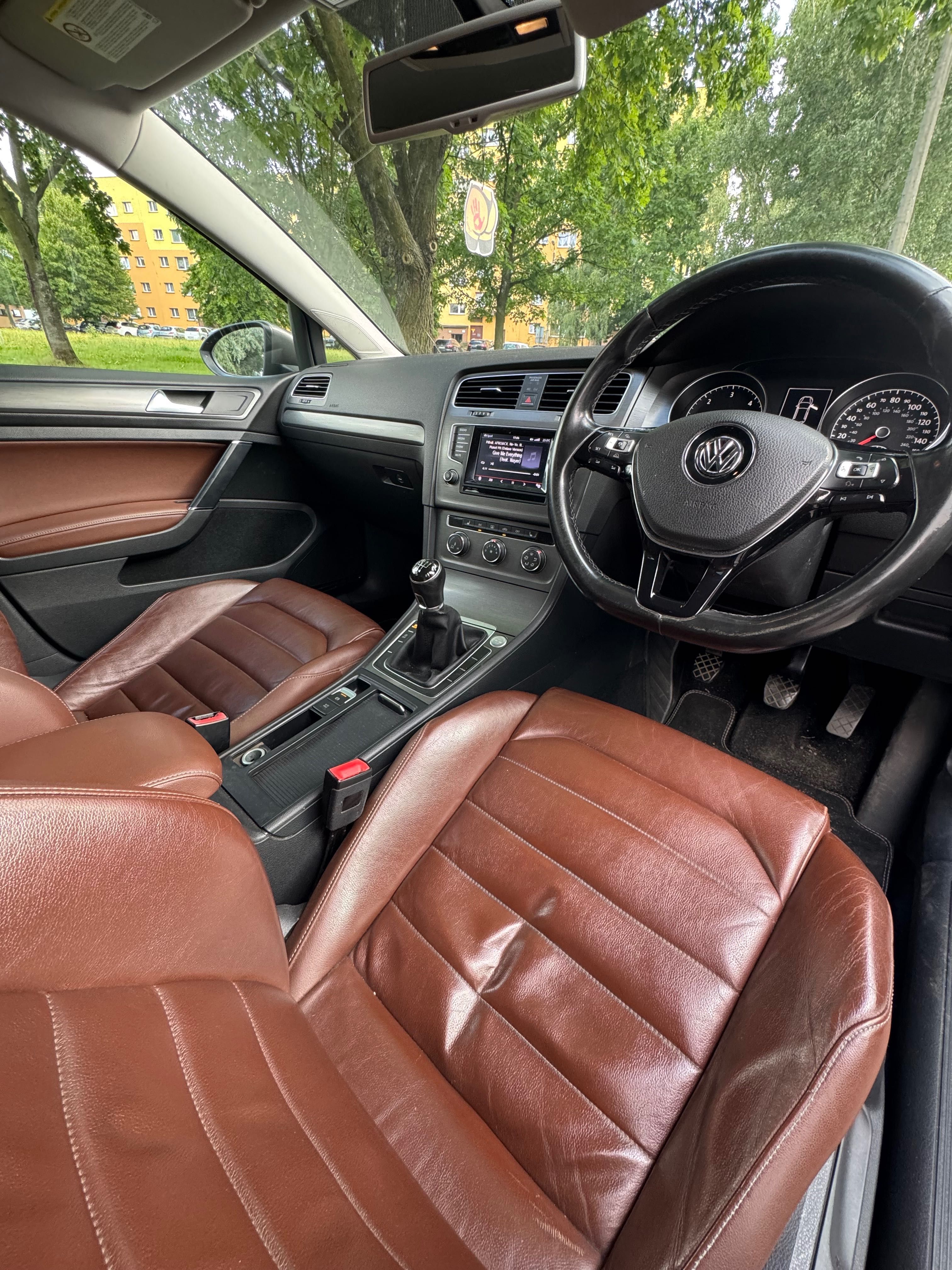 VW GOLF 7 2013 anglik zarejestrowany