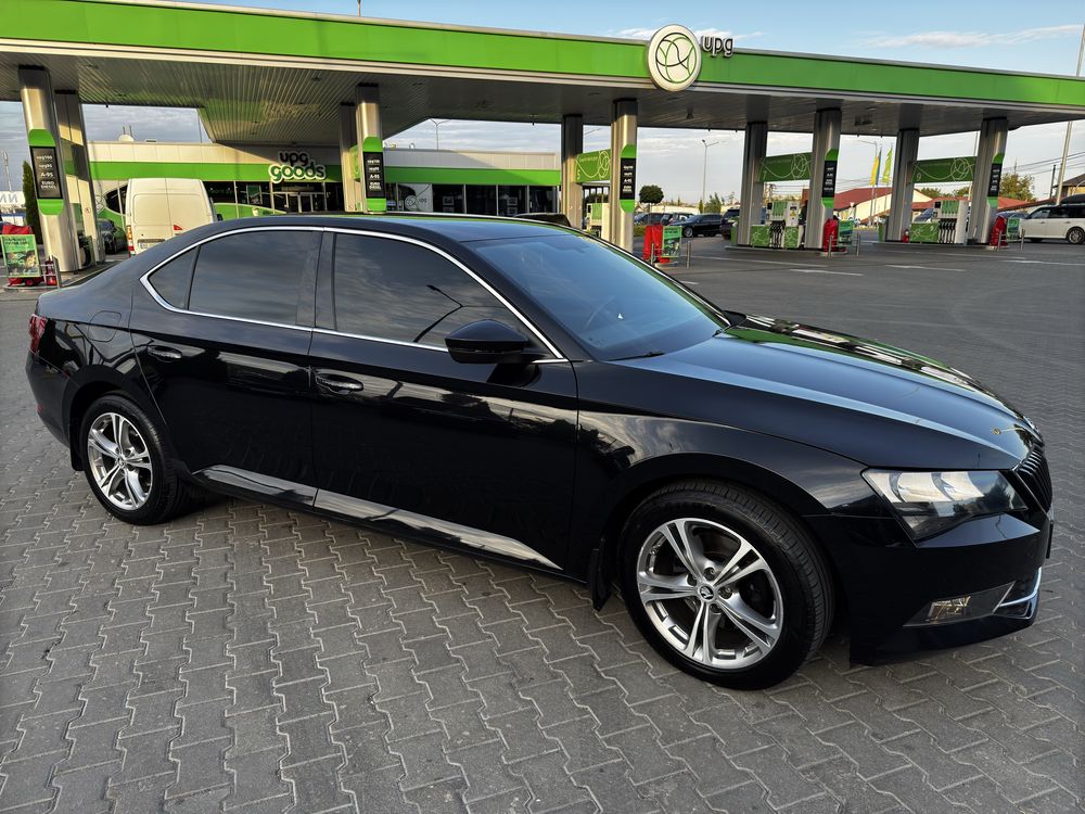 Skoda SuperB Рестайлинг 2.0 TDI