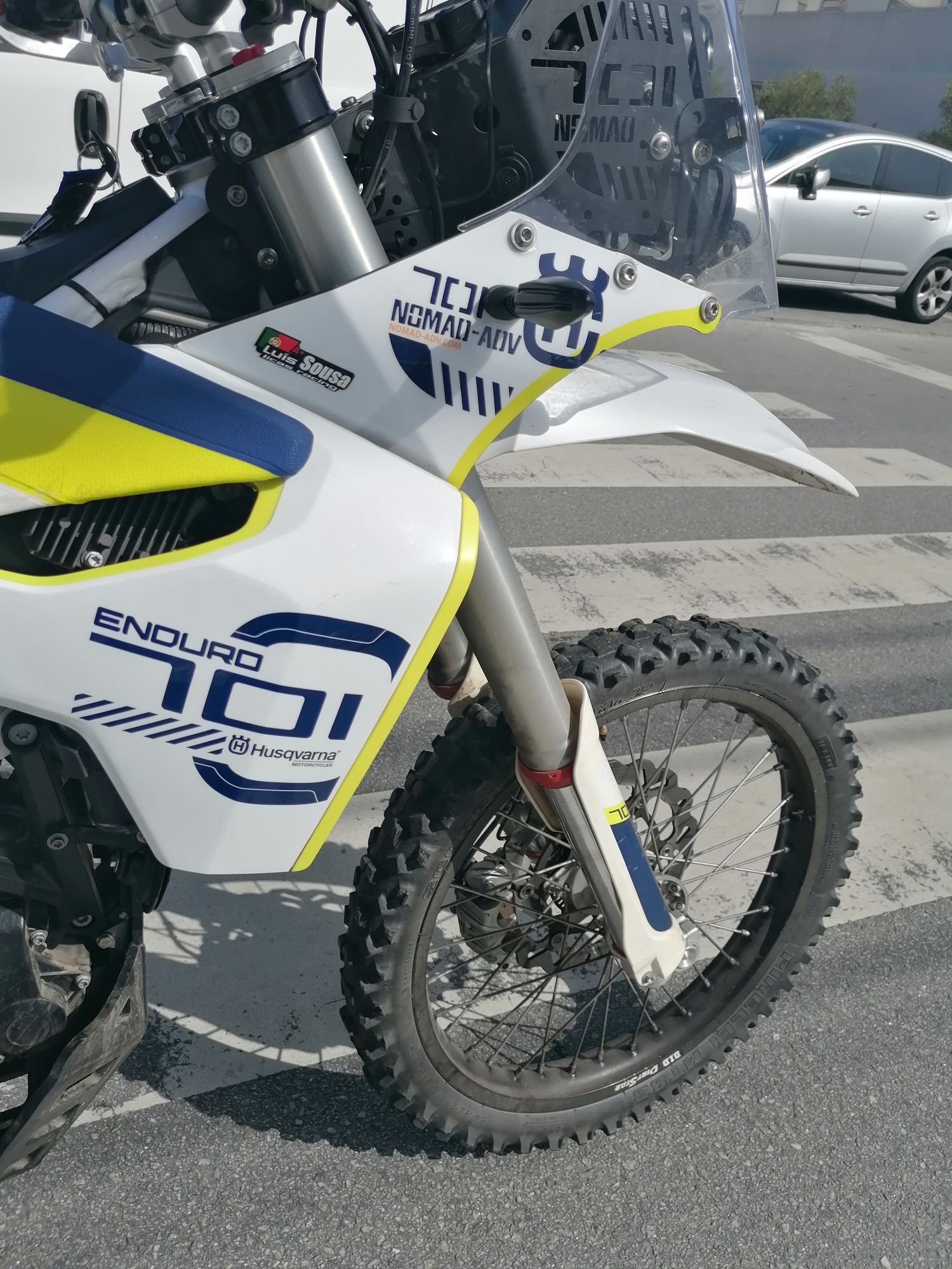 Husqvarna muitos extras