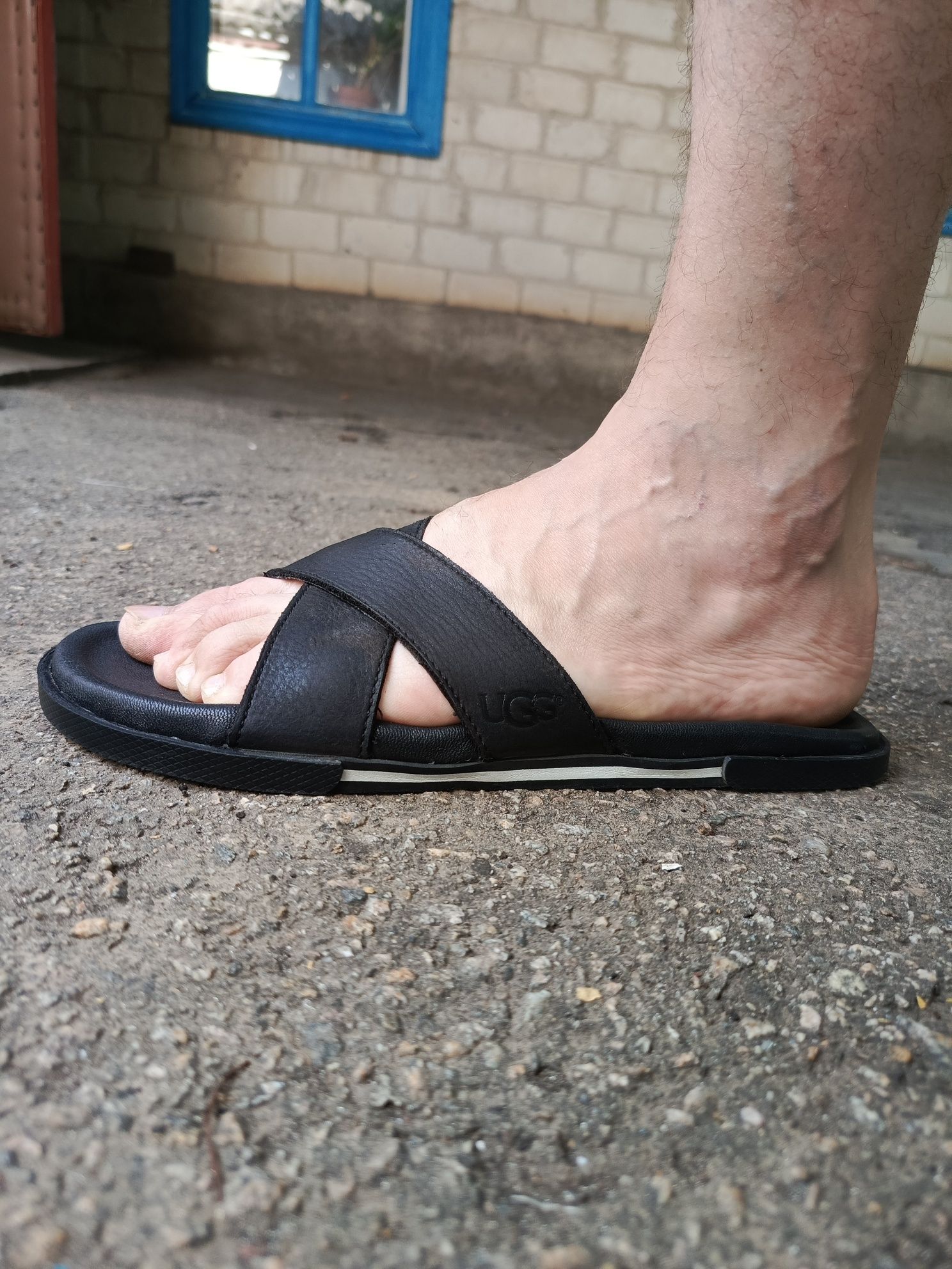Шлепанці Ugg (43р.28 см )