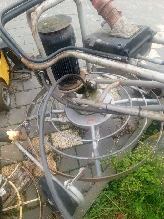 Zacieraczka do betonu duży wybór spalinowe elektryczne 90cm