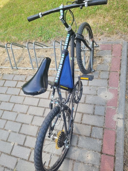 Rower dziecięcy.