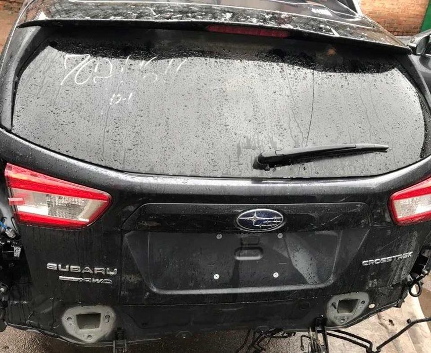 Крышка багажника ляда Subaru XV Crosstrek Impreza 2017 2018 2019 2020